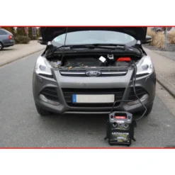 Booster avec système de démarrage à condensateur 12V - 1800 A 550.1840