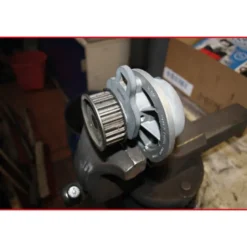 Clé de blocage pour pompe à eau 41 mm KS TOOLS 516.1002