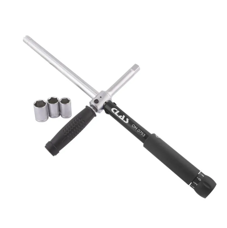 Cle dynamometrique en croix 1/2" 70-170nm 490mm + 3 douilles CLAS OM 0755