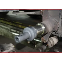 Douille à 6 ergots Ø 82 mm avec tube de centrage pour Mercedes KS TOOLS 460.3790