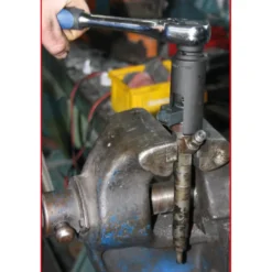 Douille pour injecteur diesel 1/2