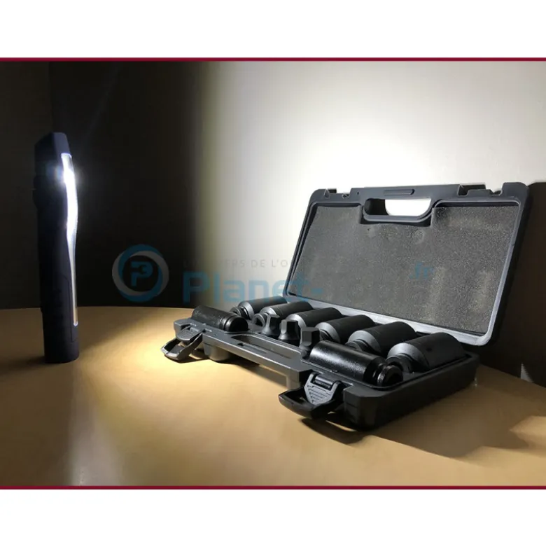 Lampe de travail MAG 300 lumens - SCANGRIP 03.5400