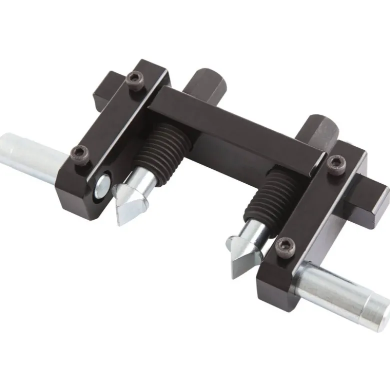 Outil ecartement jambes de force ou triangles de roues CLAS OM 9272