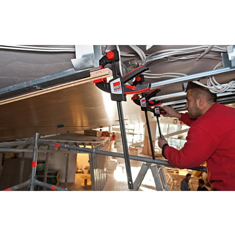 Presse "Une main" EZS Ouverture 450/80 mm BESSEY EZS45-8