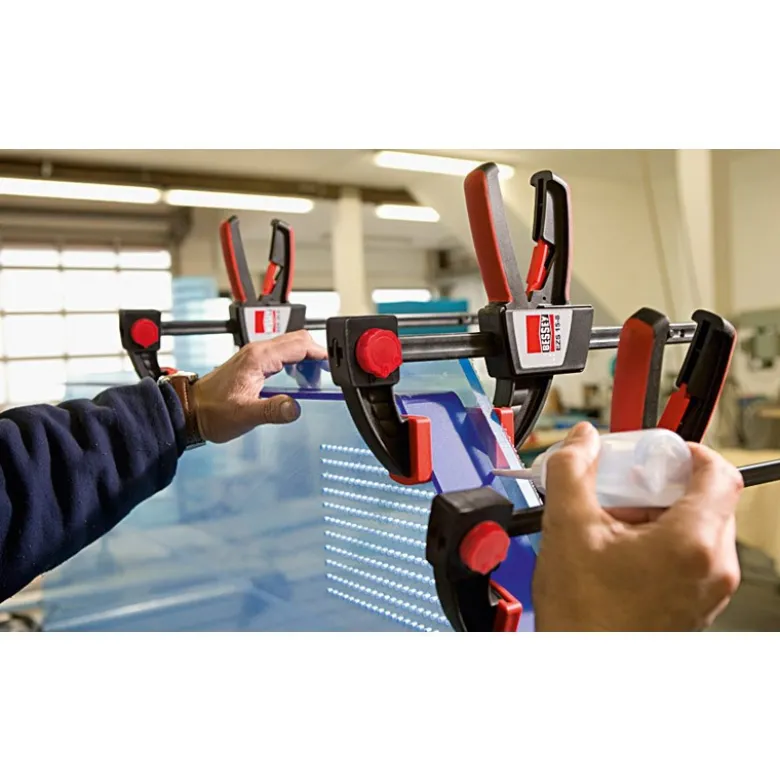 Presse "Une main" EZS Ouverture 900/80 mm BESSEY EZS90-8