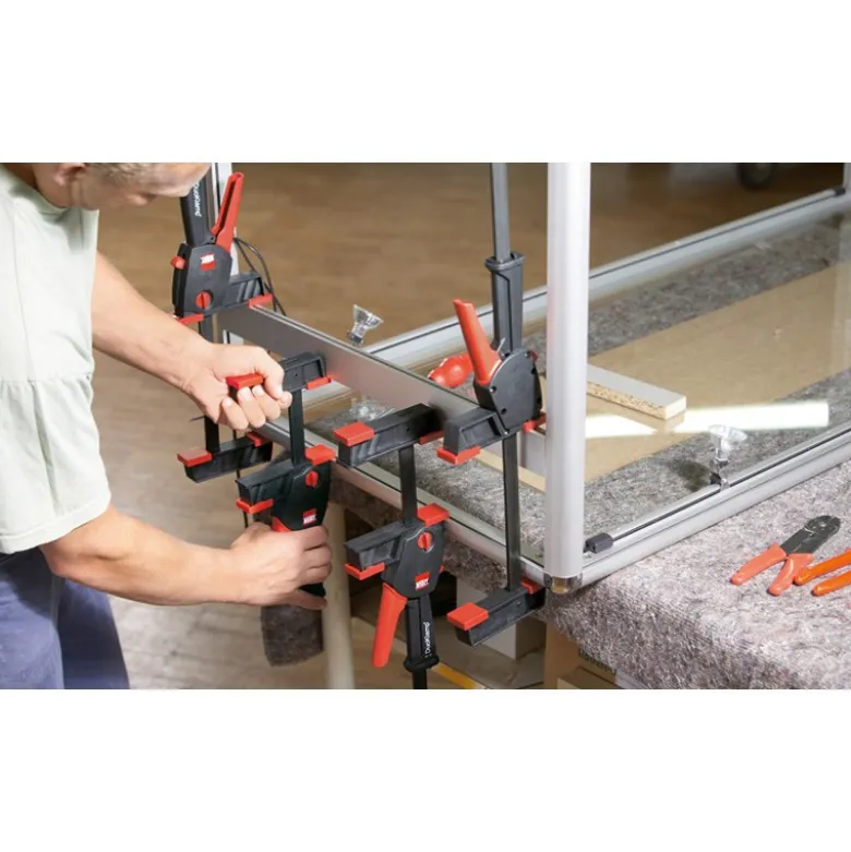 Presse "Une main" Ouverture 650/85 mm BESSEY DUO65-8