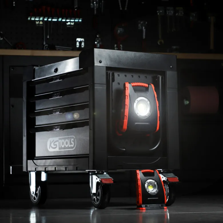 Projecteur LED mobile rechargeable 10W - KS TOOLS 150.4351