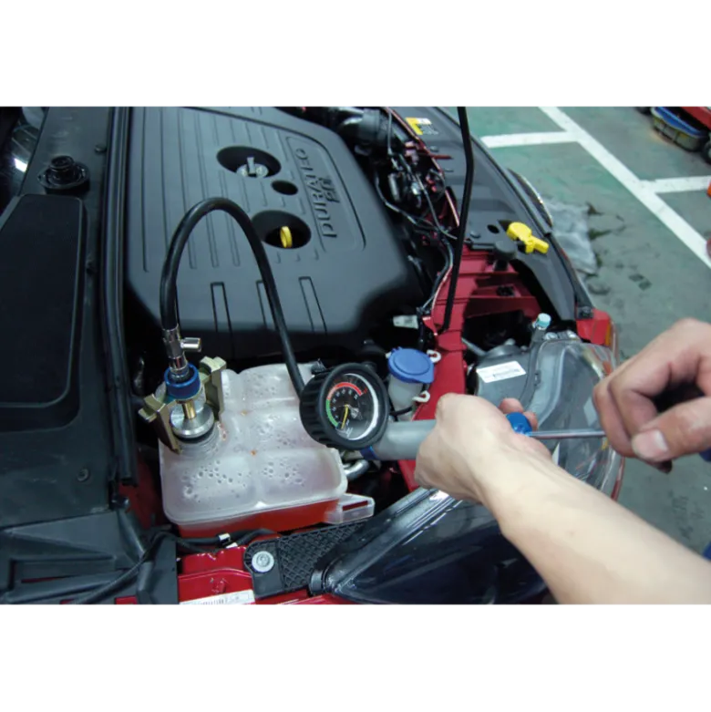 Testeur Universel De Pression De Circuit De Refroidissement King Tony - 9AM012