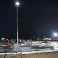 Trépied 4.5m pour éclairages de chantier SITE LIGHTS - SCANGRIP 03.5270